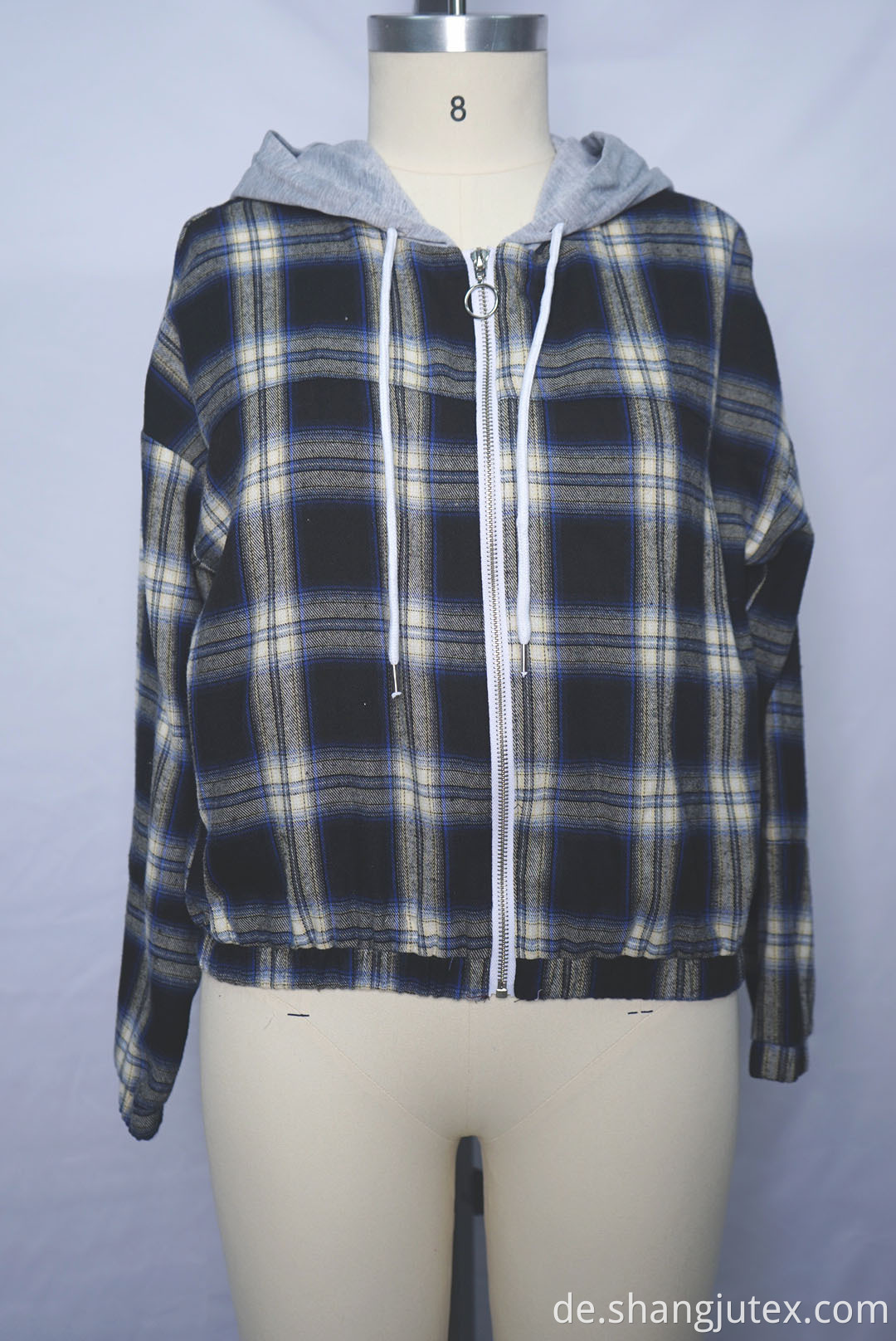 front have zipper of jacket 